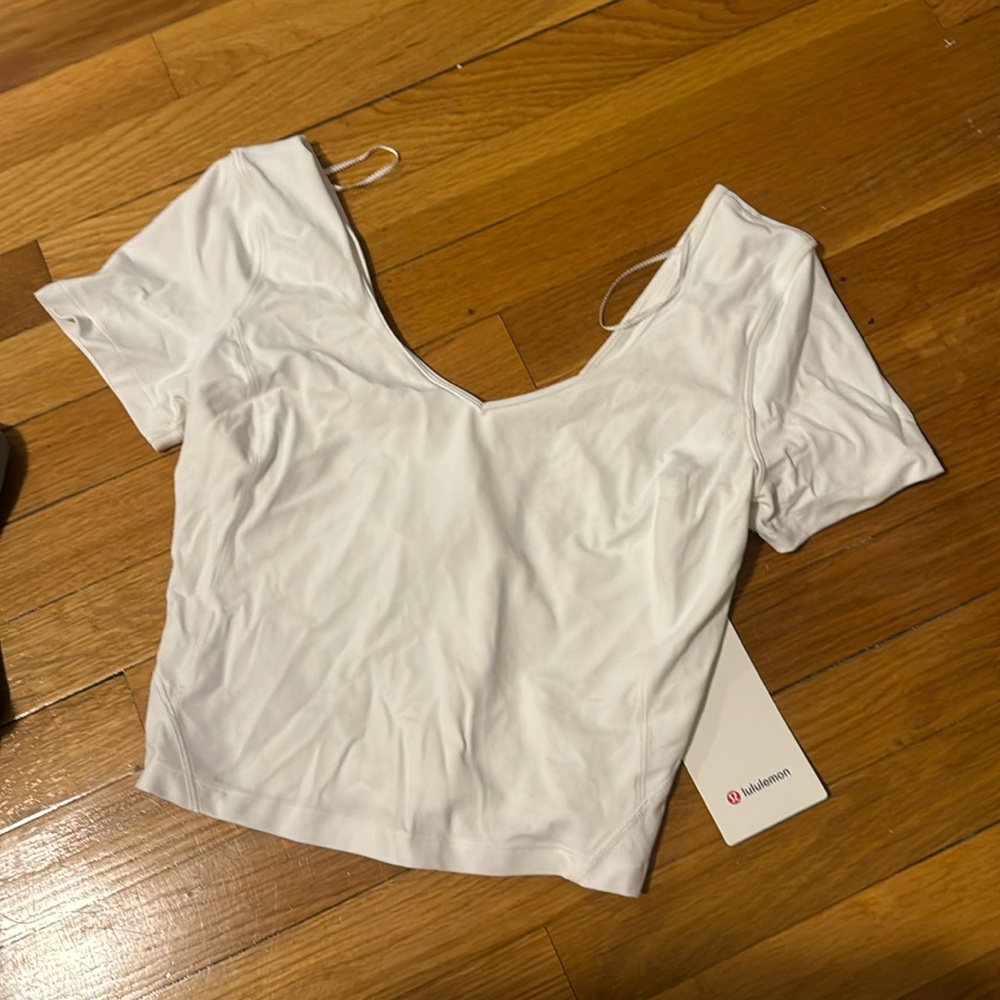 Lululemon Align Tee